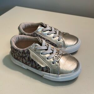 MICHAEL Michael Kors Kids Sneakers in Silver and Glitter